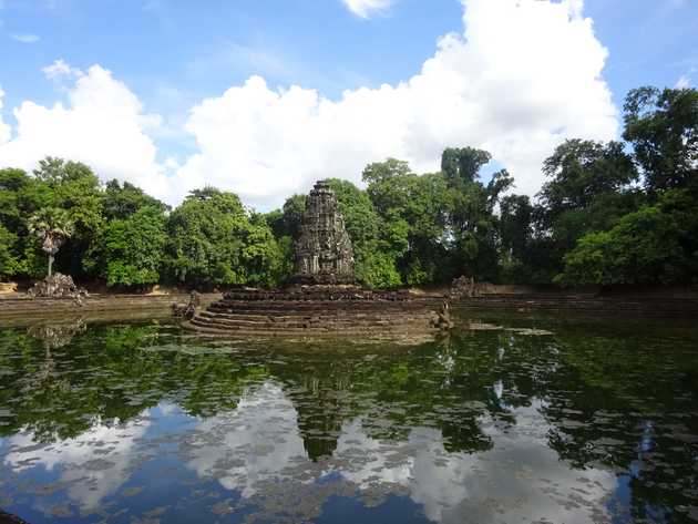 Exploring Angkor